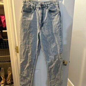 COTTON:ON Original Light Wash Mom Jean